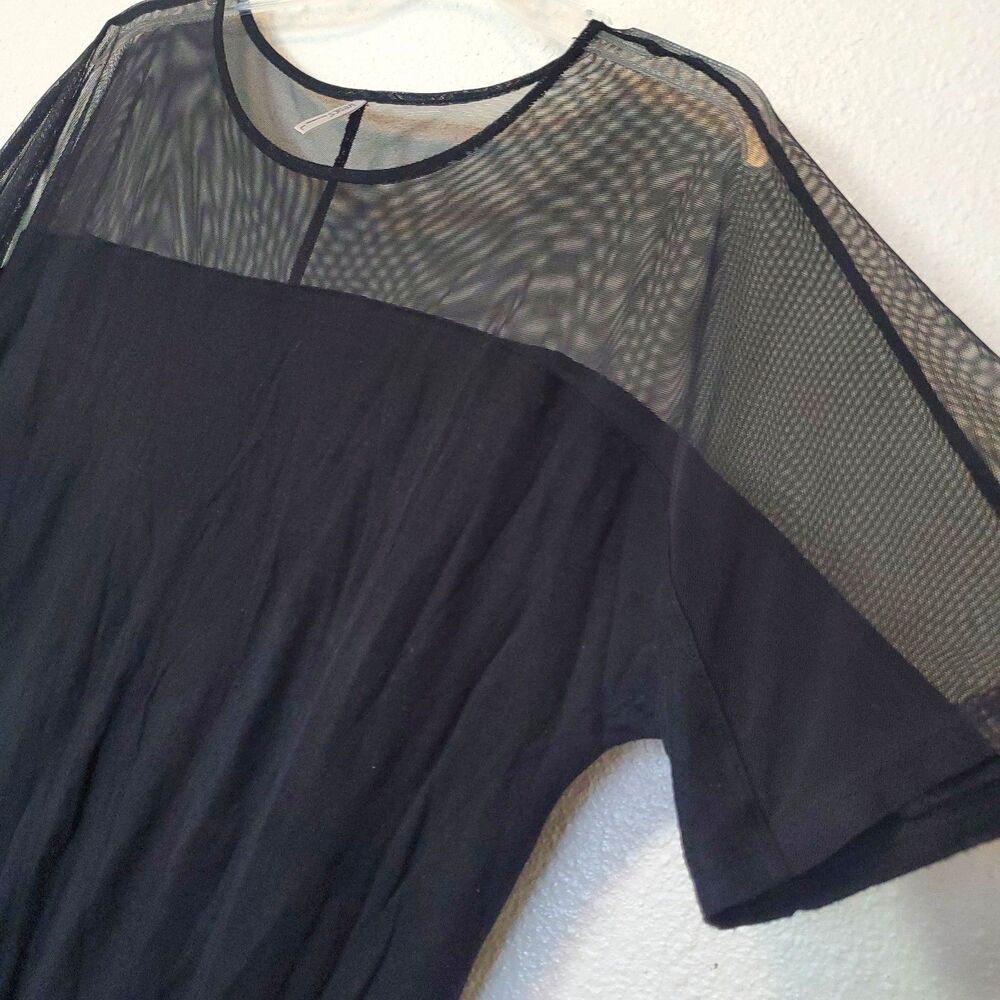 Tresics Black Top Sheer Shoulder And Sleeves Soli… - image 4